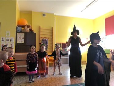 Halloweeni tähistamine Kolkja lasteaias
